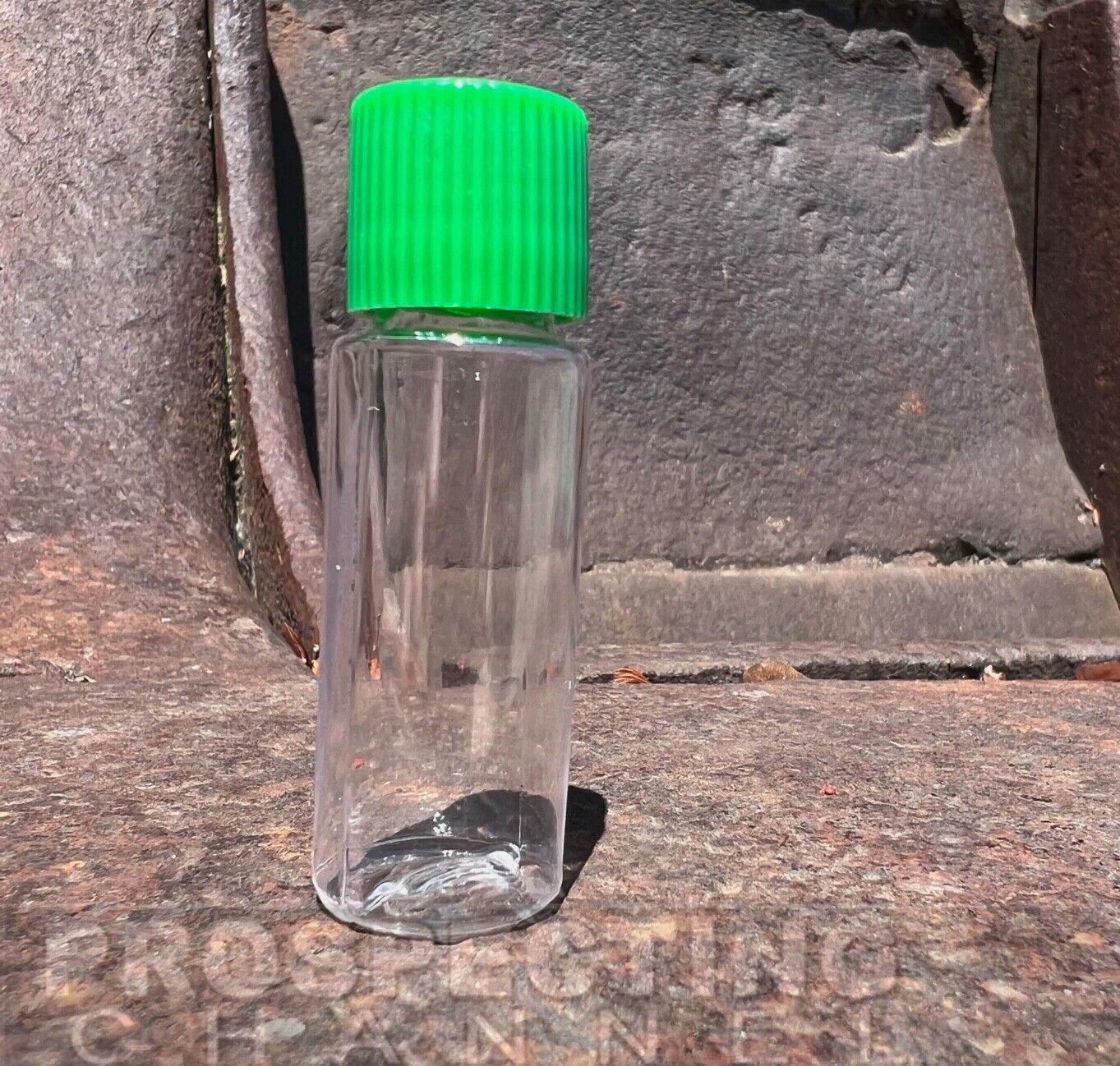 Garrett GOLD GUZZLER snuffer bottle with Extra Spare Cap + Vial