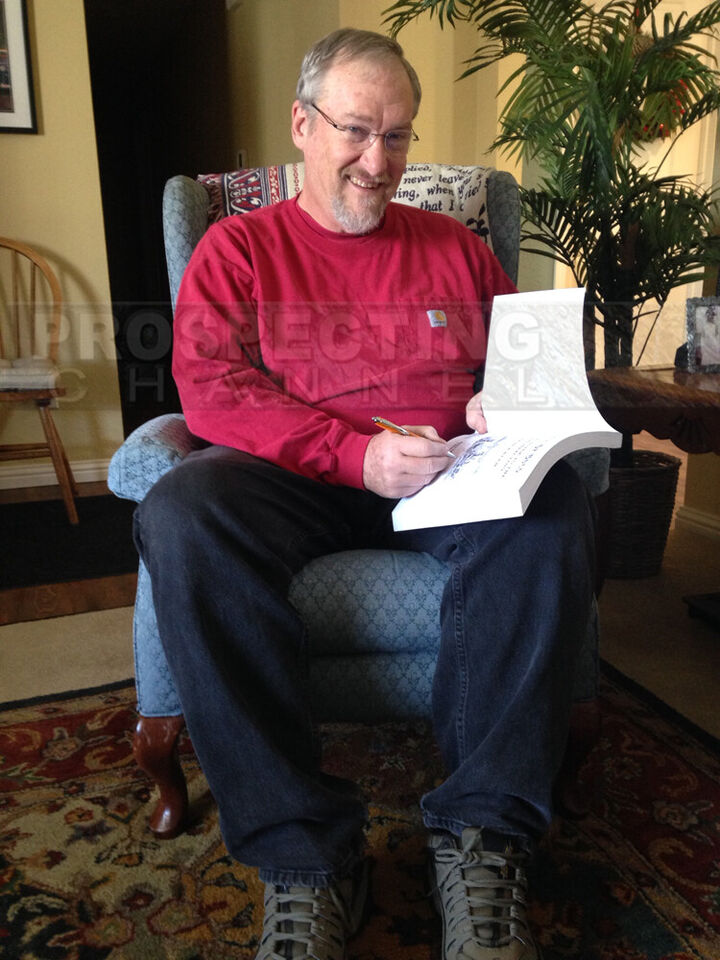 Chris Ralph Sundog Fists Full of Gold Book Chris Ralph how to find gold NEW COPY Signed b ...