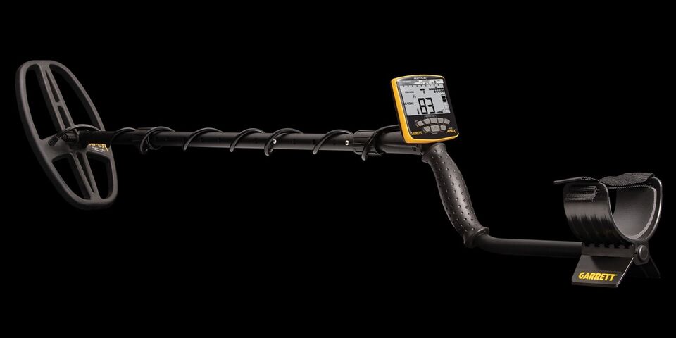 Garrett ACE APEX Metal Detector
