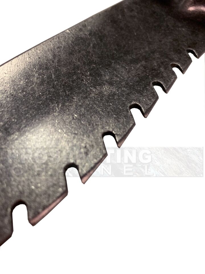 Pala de excavación con detección de metales dentada izquierda estándar Lesche de 12" + funda