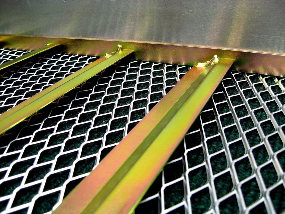 Royal Manufacturing 54" x 10 Ultra-Wide Flare Gold Sluice Box