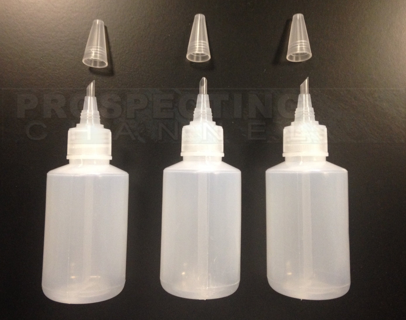 3 Snuffer suction plastic Bottles with Caps Seal and Straws 5 Inch